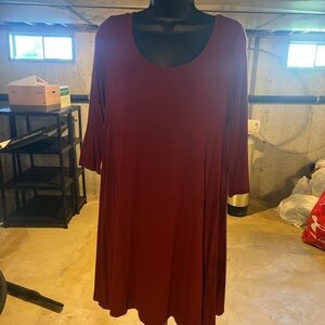 Heart & Hips Elegant Burgundy Dress